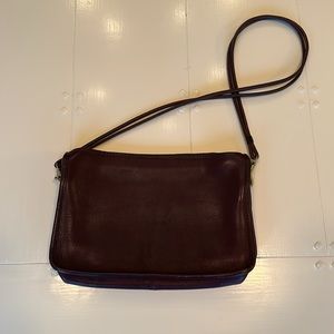 Vintage Coach - 1970’s “Basic Bag” - Burgundy Leat